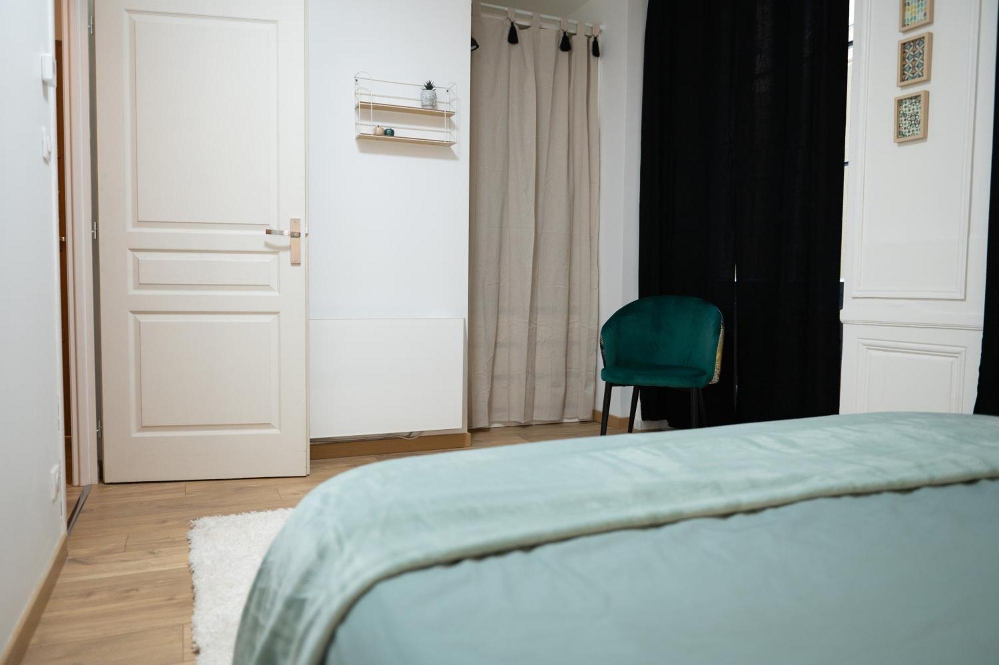 Chez Rose - Plein Centre Historique Apartman Langres Kültér fotó